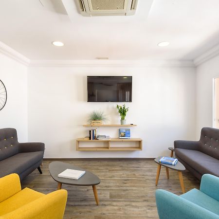 Hostal Jume - Urban Rooms Mahon  Exterior photo